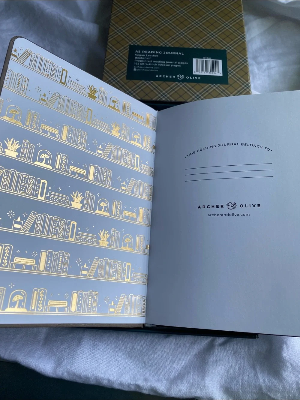 NIB Archer & Olive Forest Findings Book Reading Journal - Metallic Gold Booktok